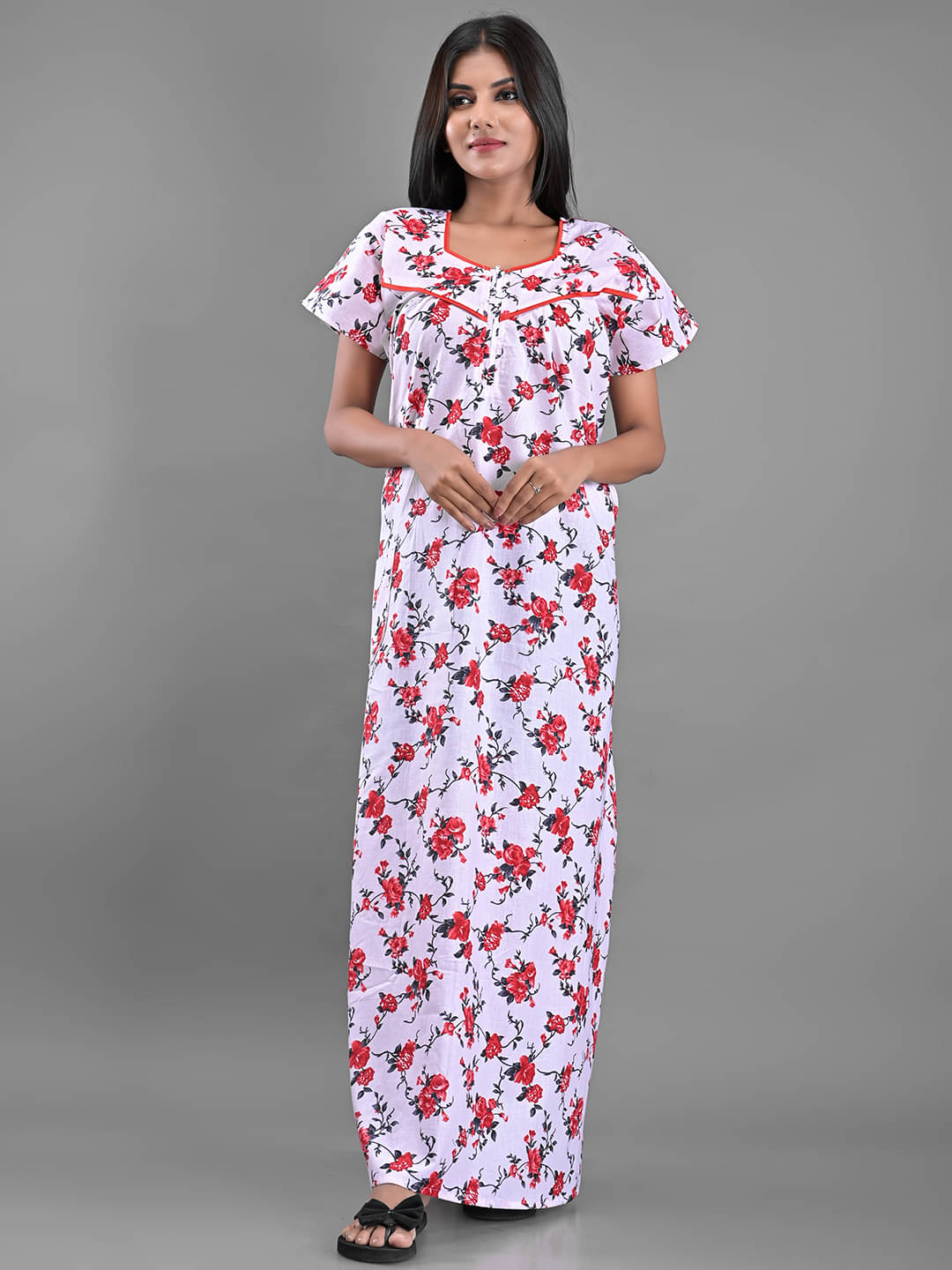     			Anjaneya Creations - White Cotton Women's Nightwear Nighty & Night Gowns ( Pack of 1 )