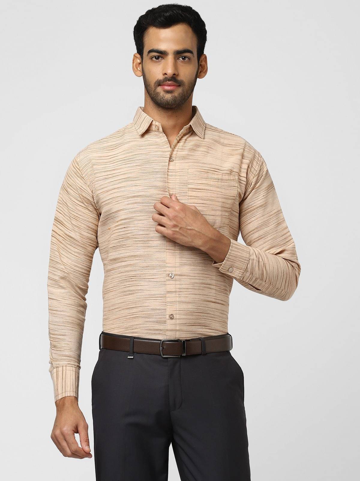     			DESHBANDHU DBK - Beige Cotton Regular Fit Men's Formal Shirt (Pack of 1)