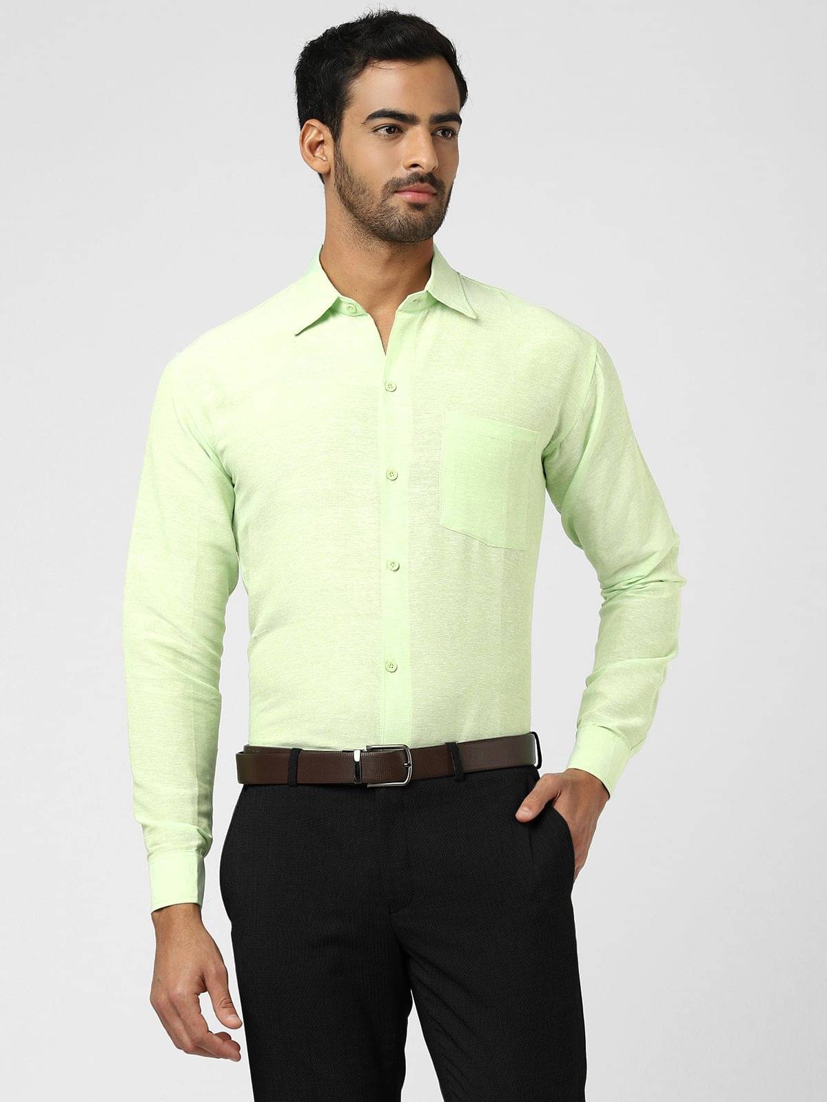     			DESHBANDHU DBK - Green Cotton Regular Fit Men's Formal Shirt (Pack of 1)