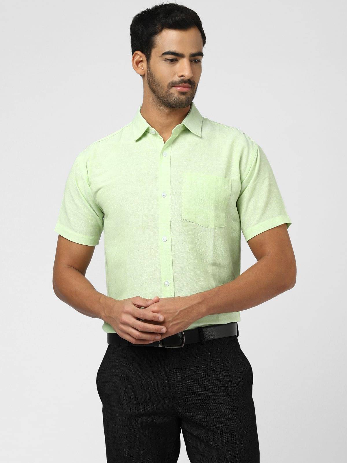     			DESHBANDHU DBK - Green Cotton Regular Fit Men's Formal Shirt (Pack of 1)