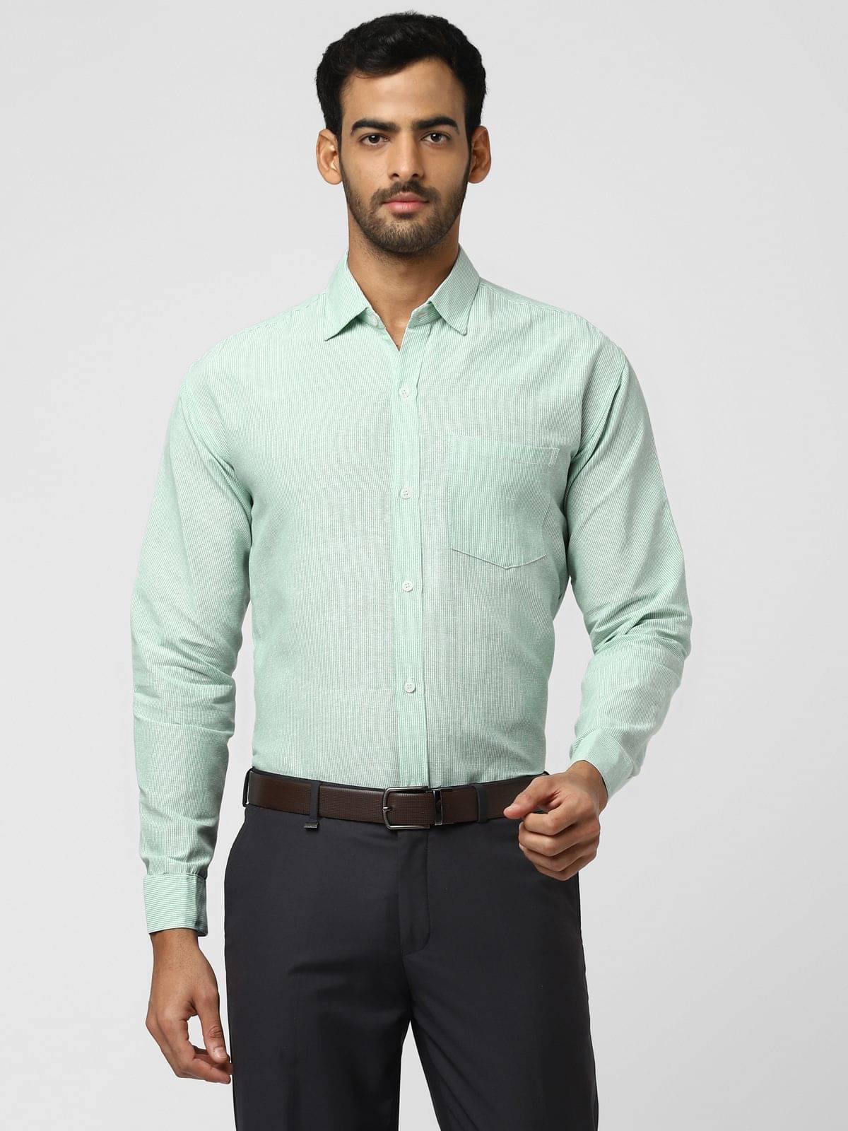     			DESHBANDHU DBK - Green Cotton Regular Fit Men's Formal Shirt ( Pack of 1 )