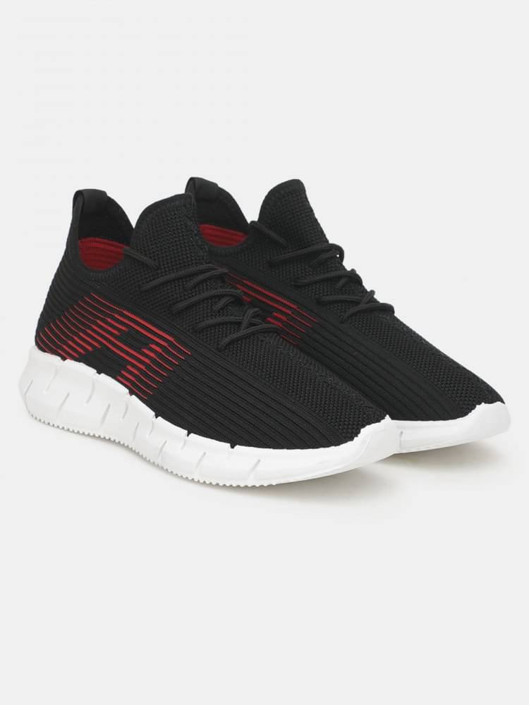    			RapidBox - Black Men's Sneakers