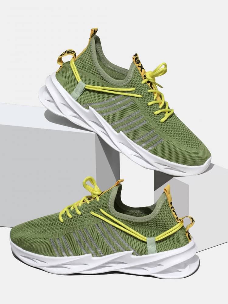     			RapidBox - Olive Men's Sneakers