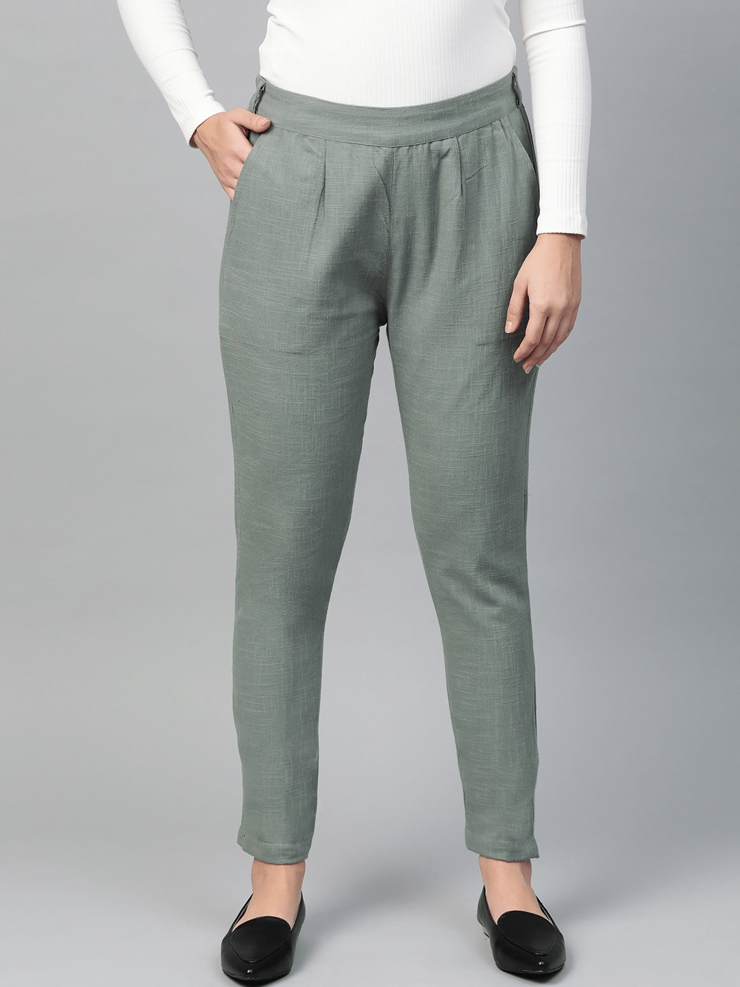     			Yash Gallery - Grey Cotton Regular Women's Formal Pants ( Pack of 1 )