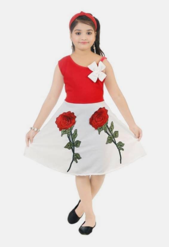 4YOU Cotton Blend Frock For Girls ( Pack of 1 , Red & White ) 4YOU Cotton Blend Frock For Girls ( Pack of 1 , Red & White )