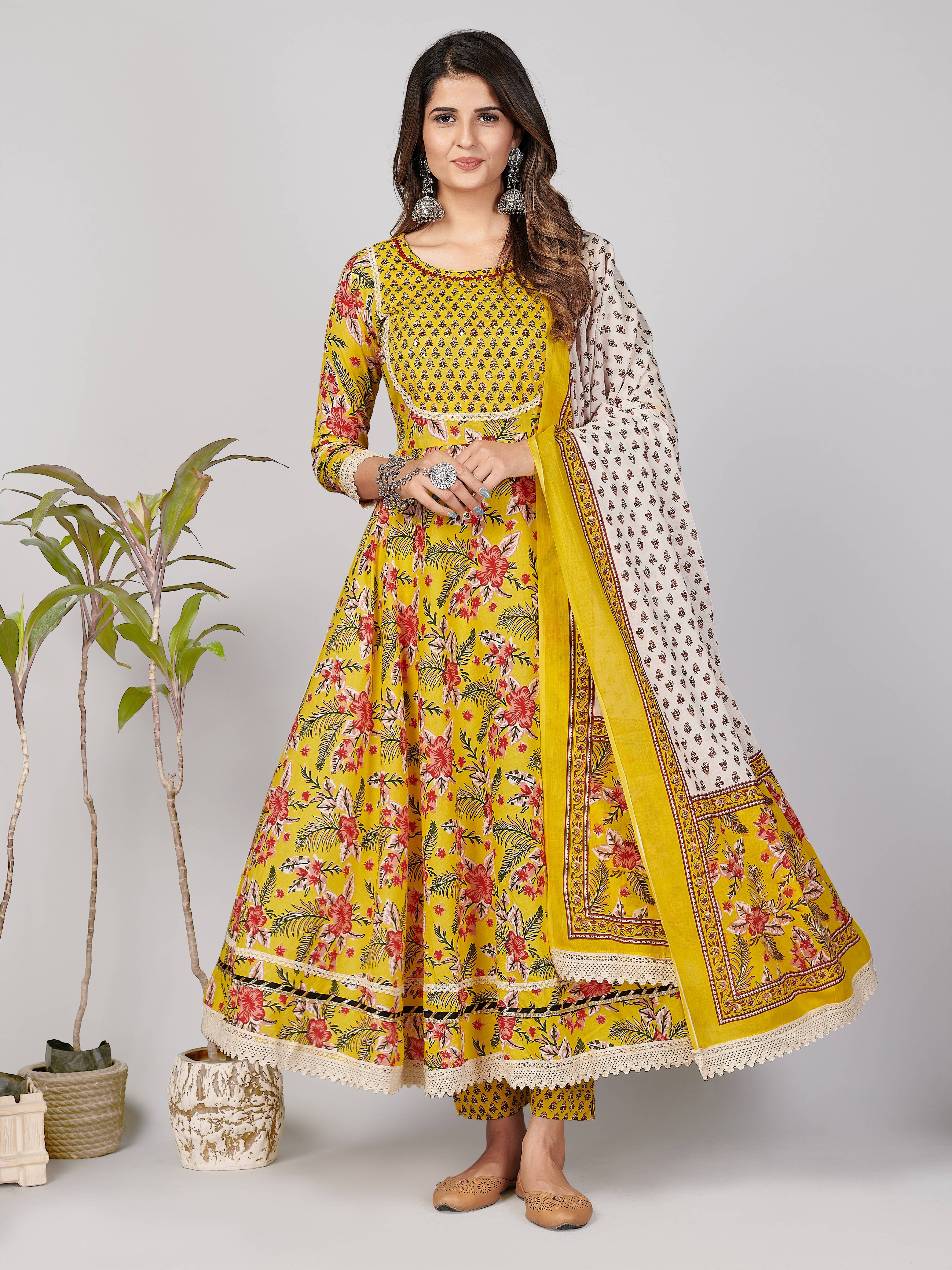    			Vbuyz - Yellow Anarkali Cotton Women's Stitched Salwar Suit ( Pack of 1 )