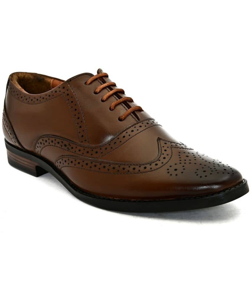 Fashion Victim - Black Men's Brogue Formal Shoes - Formal Shoes | Buy online on ZillyBuy
