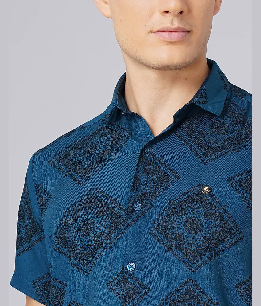 Paul Street - Blue Rayon Slim Fit Men's Casual Shirt ( Pack of 1 )