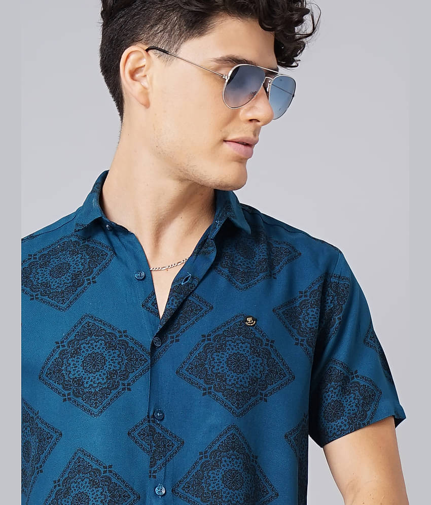 Paul Street - Blue Rayon Slim Fit Men's Casual Shirt ( Pack of 1 )