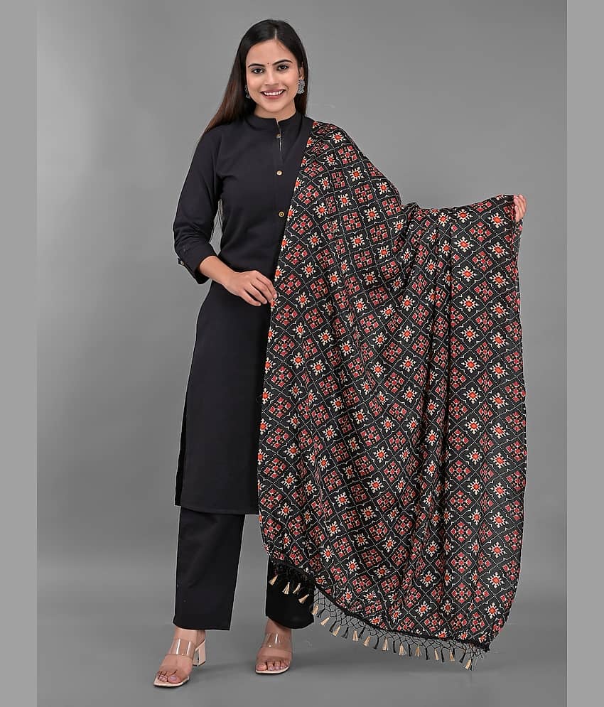 Apratim - Black Silk Women's Dupatta - ( Pack of 1 ) - Dupattas & Shawls | Buy online on ZillyBuy