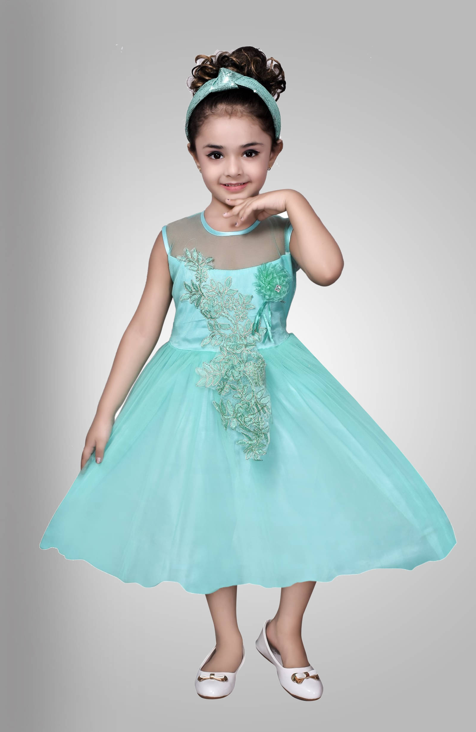     			Arshia Fashions Net Gown For Girls ( Pack of 1 , Green )