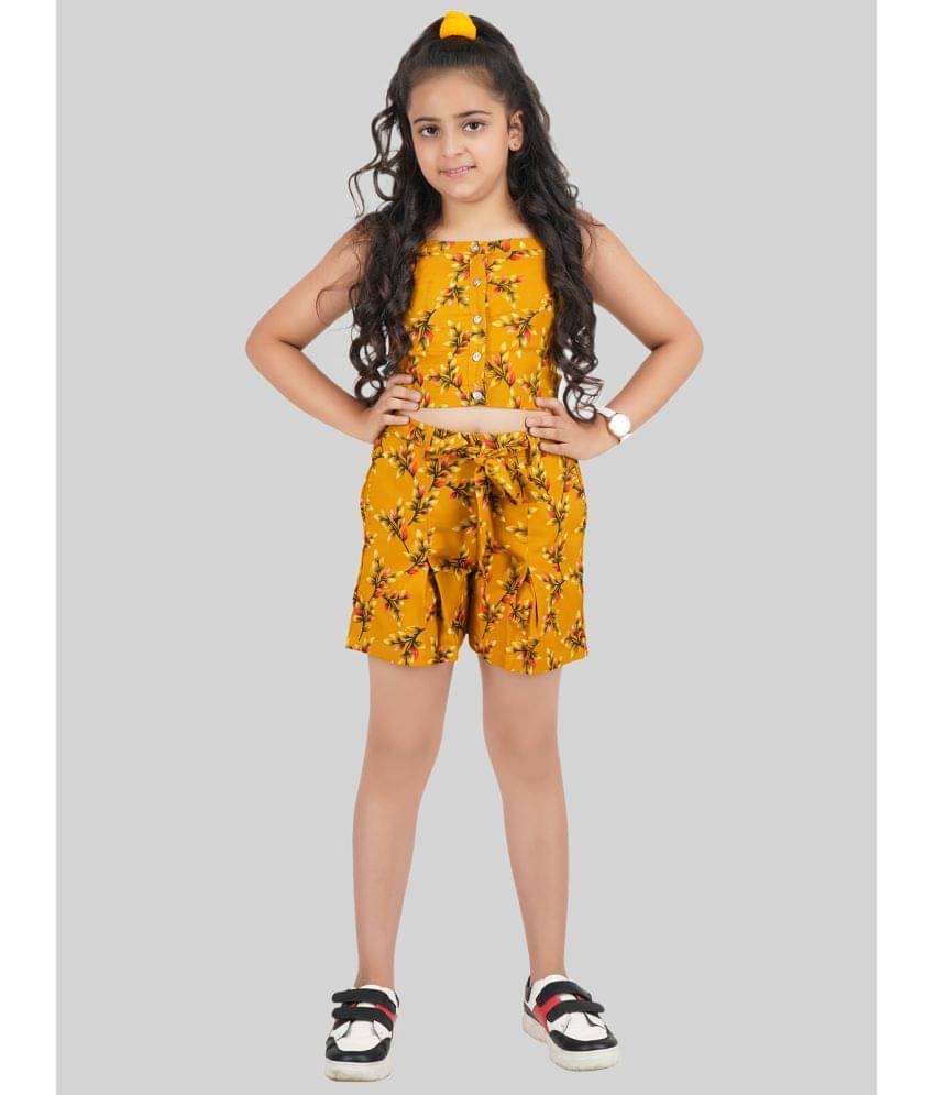     			Being Naughty Pack of 1 Girls Polyester Top With Shorts ( Multicolor )
