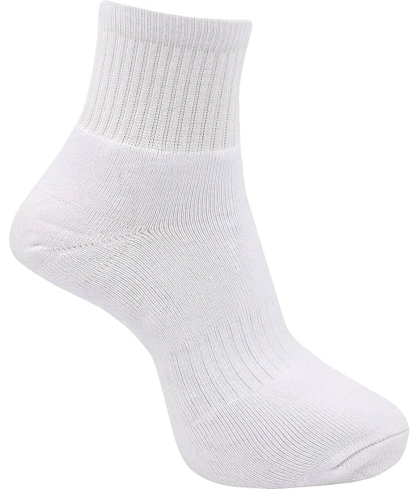RC. ROYAL CLASS - Cotton Men's Solid White Ankle Length Socks ( Pack of 3 )