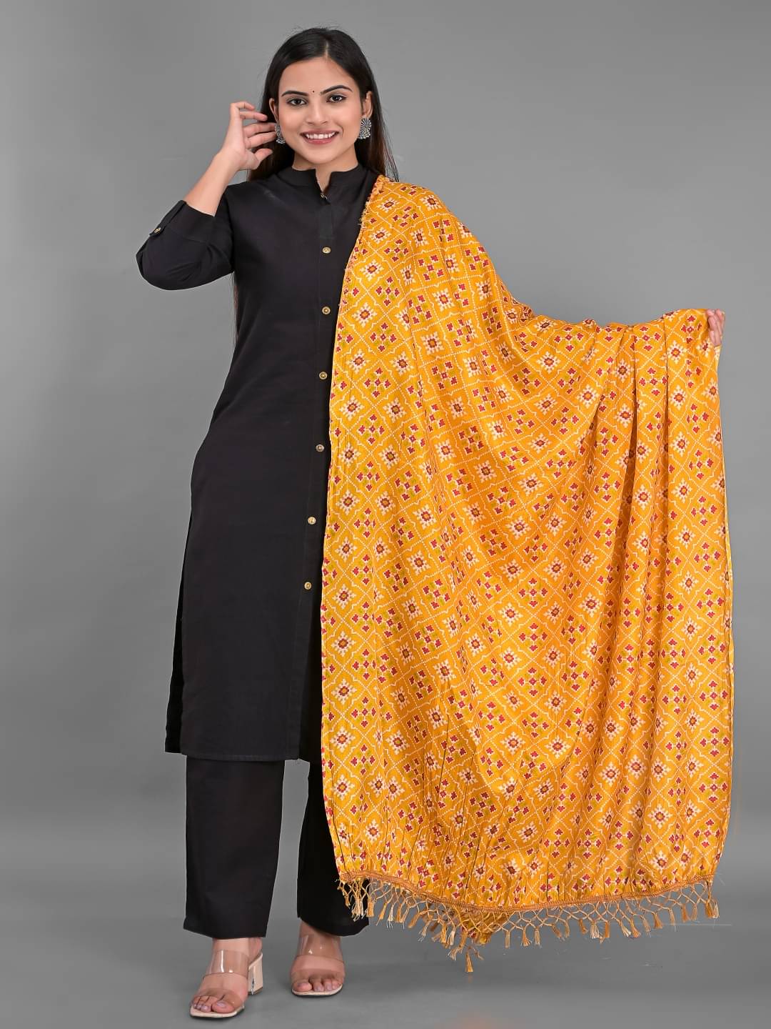 Anjaneya Creations - Yellow Silk Women's Dupatta - ( Pack of 1 ) Anjaneya Creations - Yellow Silk Women's Dupatta - ( Pack of 1 )