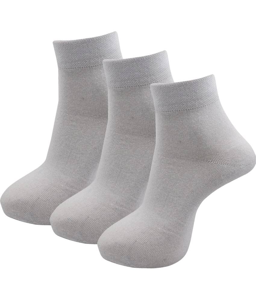     			RC. ROYAL CLASS - Cotton Men's Self Design White Ankle Length Socks ( Pack of 3 )