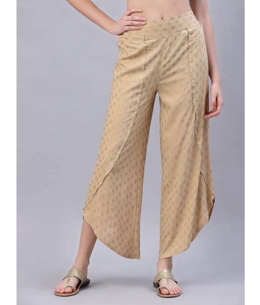     			Juniper - Gold Rayon Regular Women's Casual Pants ( Pack of 1 )