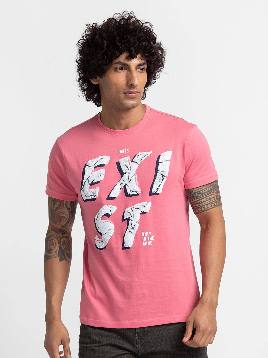     			Globus - Pink Cotton Regular Fit Men's T-Shirt ( Pack of 1 )
