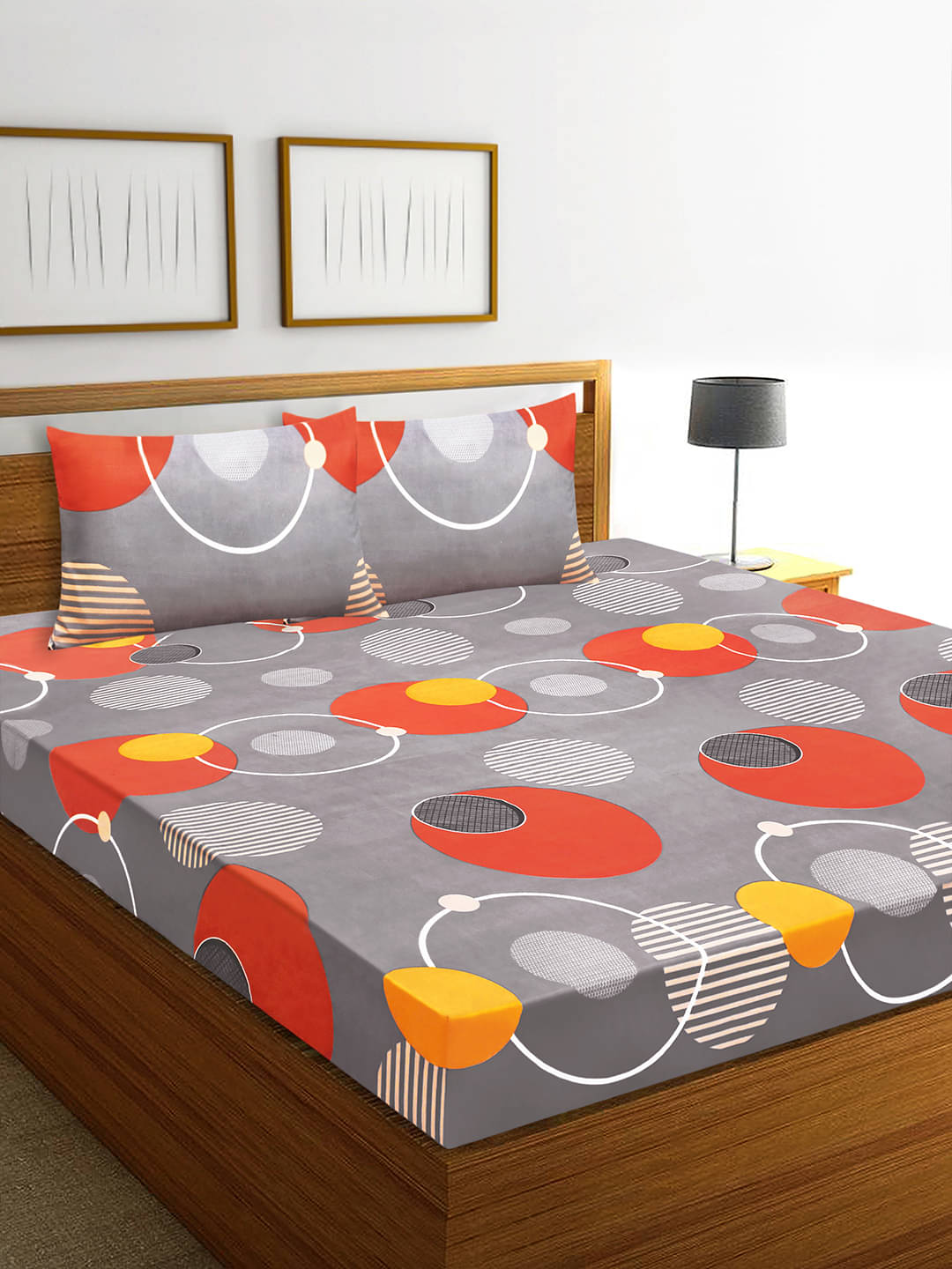     			Home Candy Microfiber Polka Dots Double Bedsheet with 2 Pillow Covers- Grey