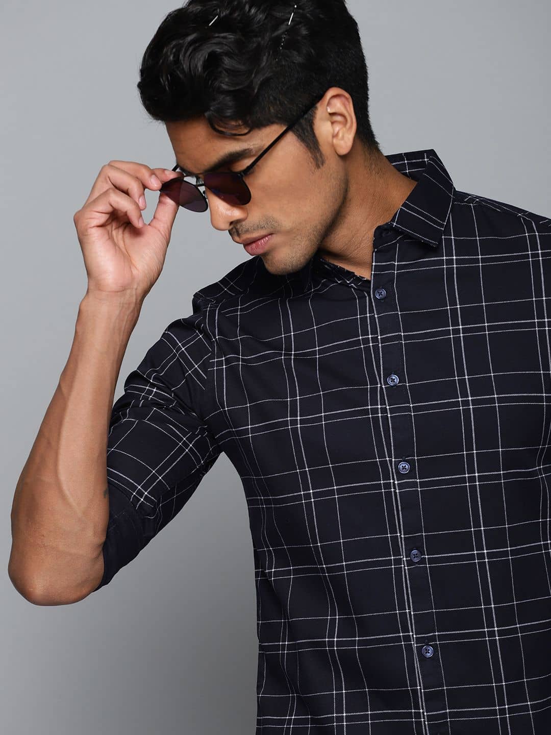 Dennis Lingo - Navy 100% Cotton Slim Fit Men's Casual Shirt ( Pack of 1 )