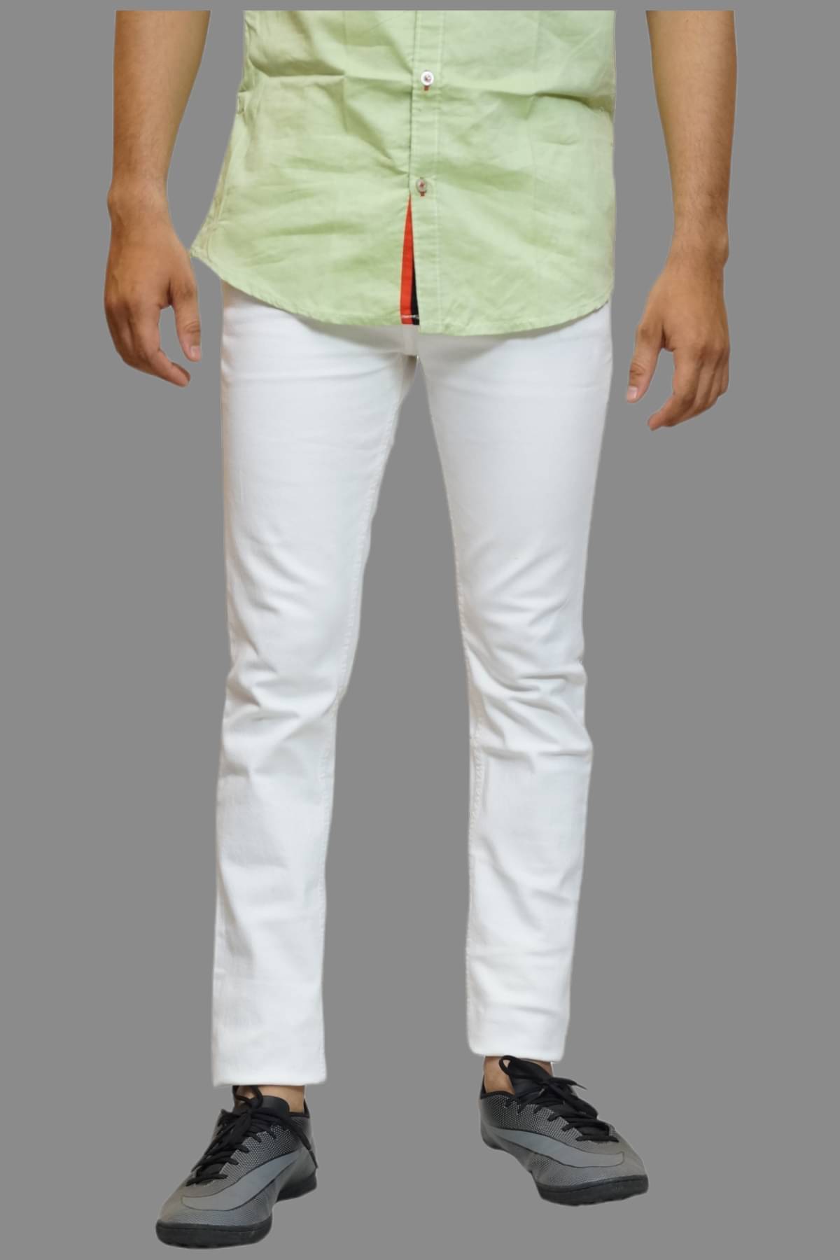 HALOGEN - White Cotton Blend Skinny Fit Men's Jeans ( Pack of 1 )     			HALOGEN - White Cotton Blend Skinny Fit Men's Jeans ( Pack of 1 )