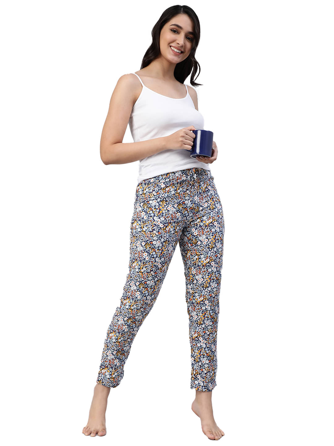     			LYRA Multi Color Cotton Women's Nightwear Pyjama ( Pack of 1 )