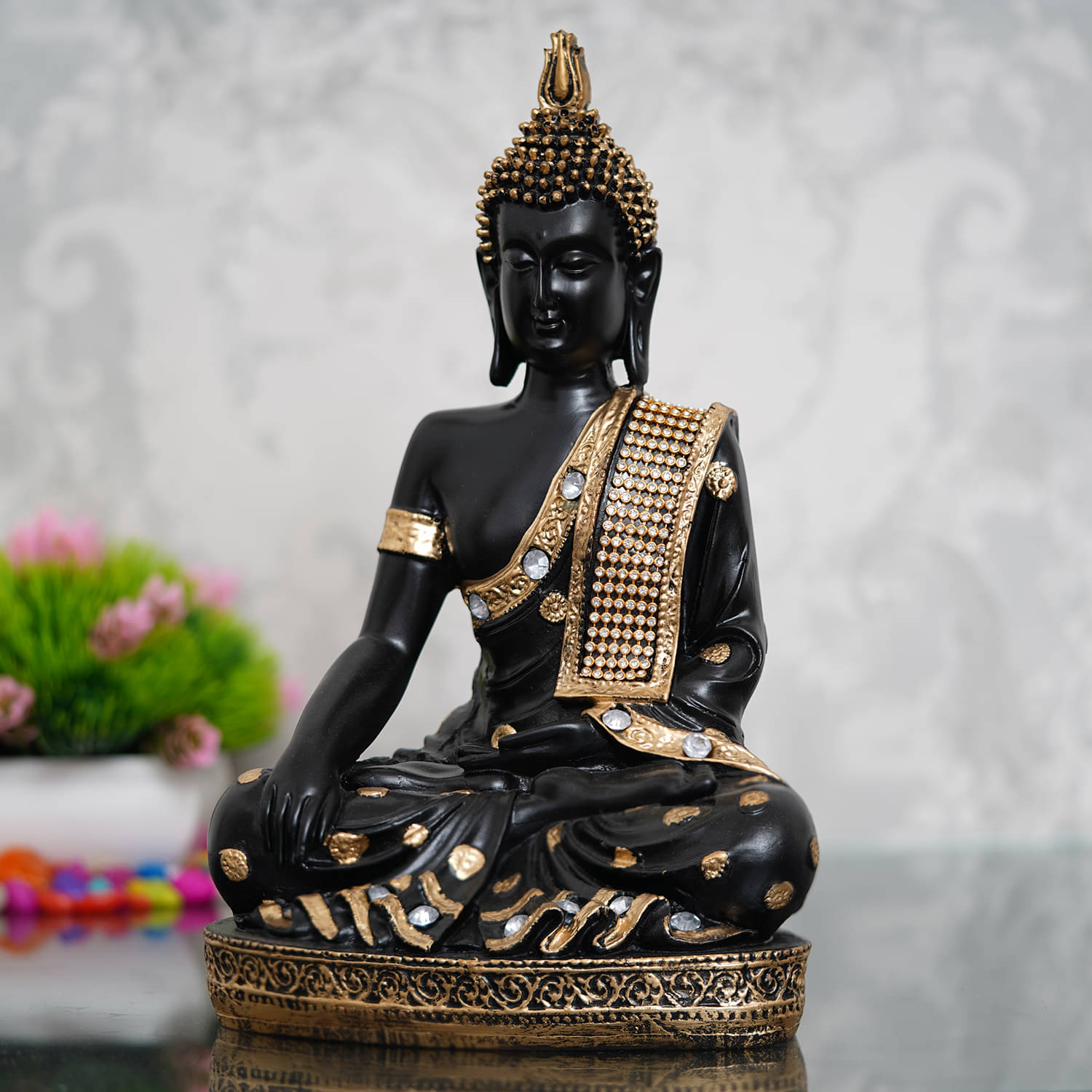 eCraftIndia Black & Gold-Toned Handcrafted Buddha Showpiece eCraftIndia Black & Gold-Toned Handcrafted Buddha Showpiece