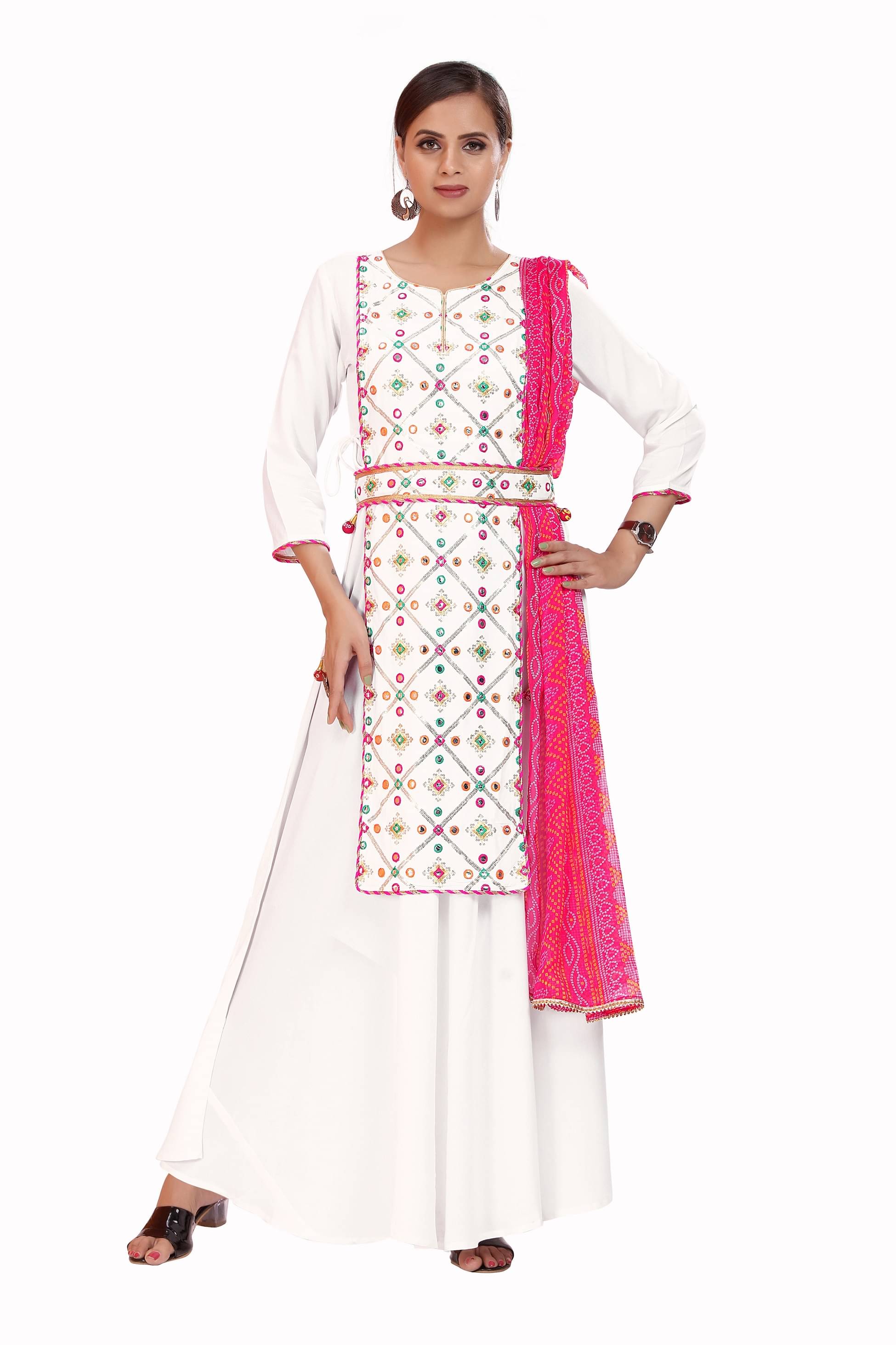     			Madhuram - White Rayon Women's A-line Kurti ( Pack of 1 )