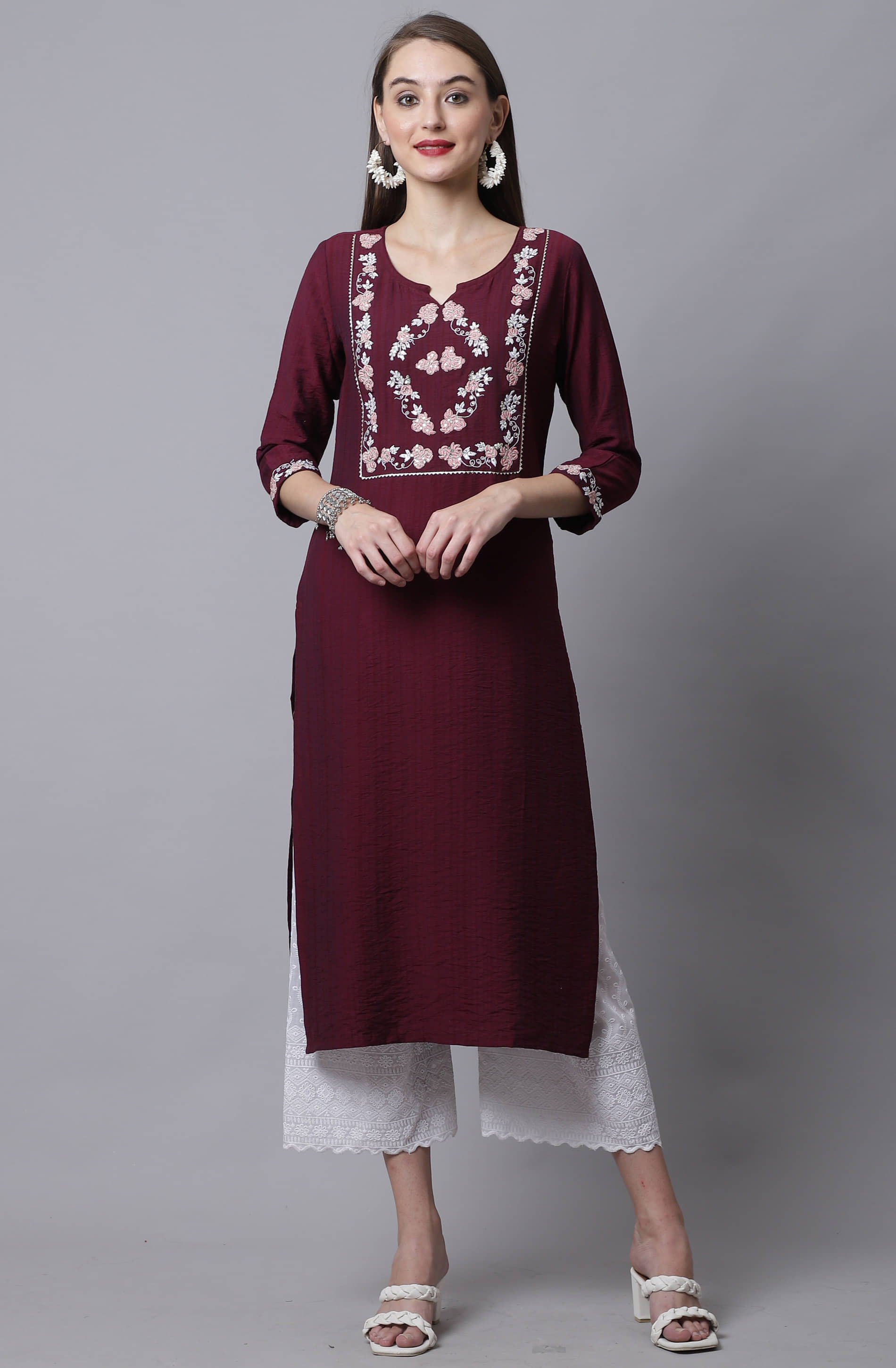 Rajnandini - Purple 100% Cotton Women's Straight Kurti ( Pack of 1 )