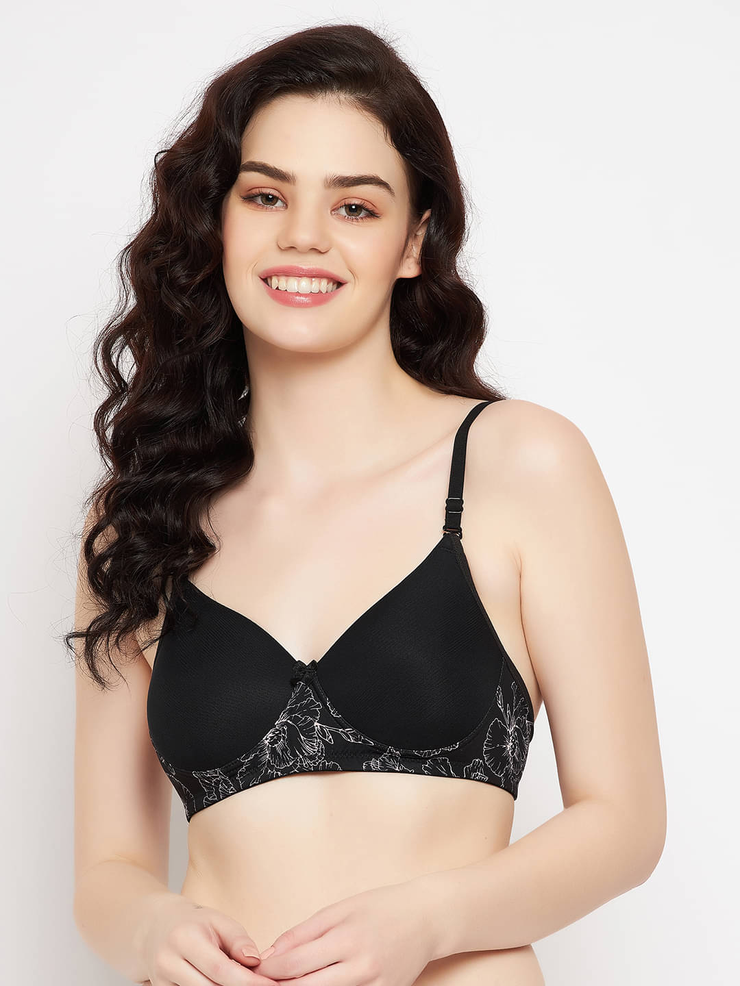 Clovia Nylon Lightly Padded Women's Everyday Bra ( Black ) Clovia Nylon Lightly Padded Women's Everyday Bra ( Black )