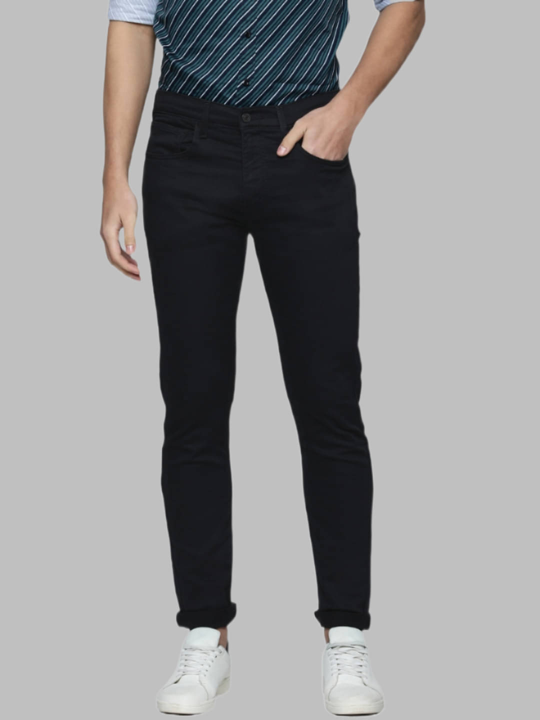 Lawson - Black Denim Slim Fit Men's Jeans ( Pack of 1 )     			Lawson - Black Denim Slim Fit Men's Jeans ( Pack of 1 )