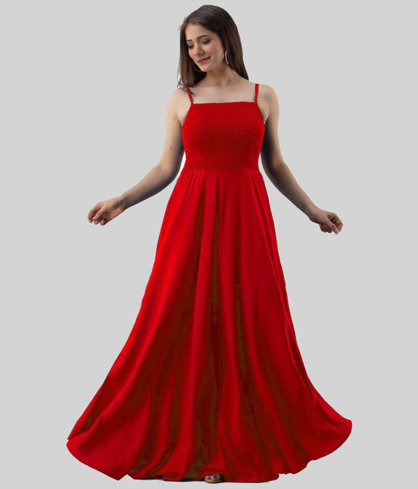 Frionkandy - Red Rayon Women's Gown ( Pack of 1 )