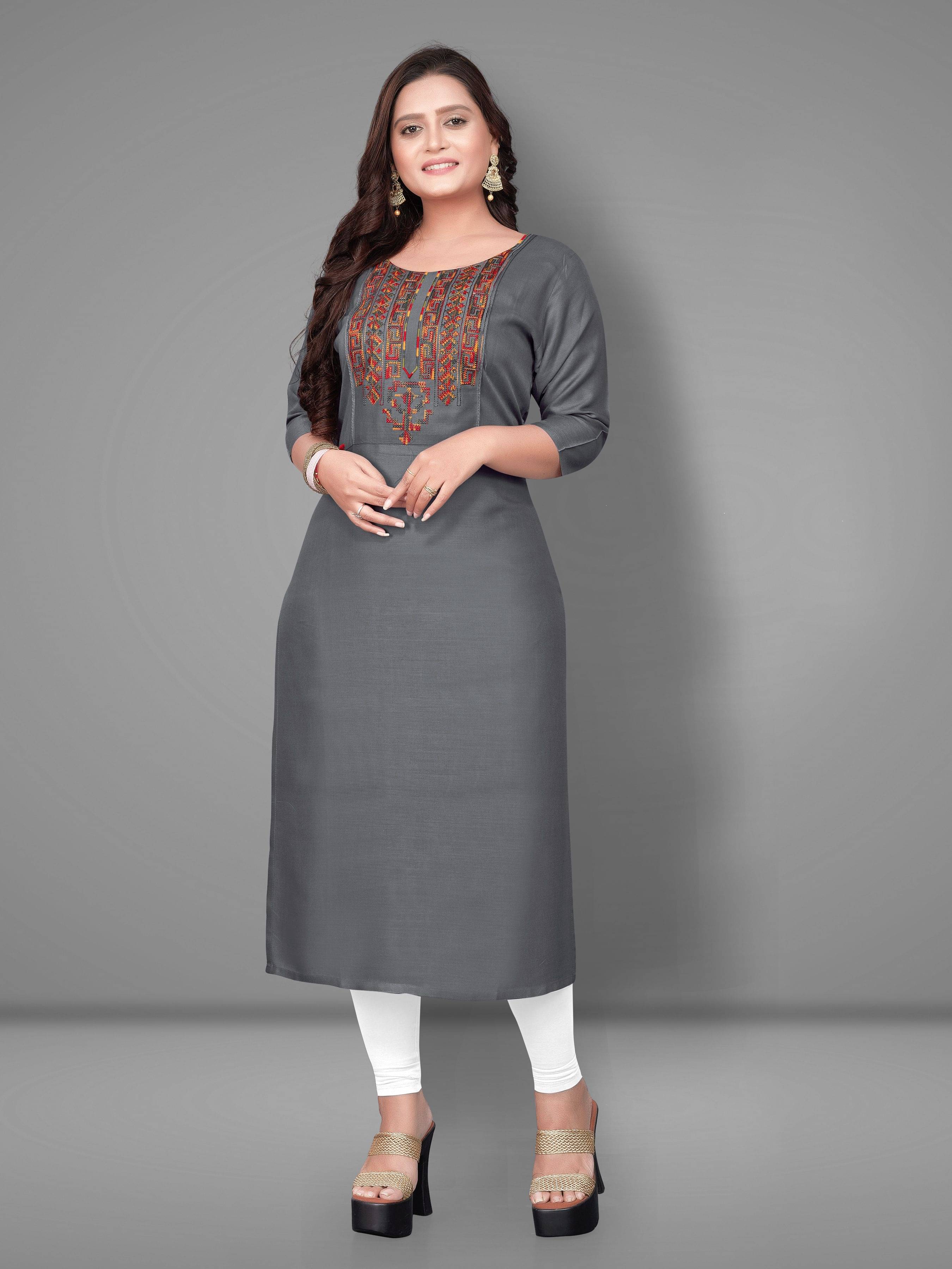 Rangrasiya - Grey Rayon Women's Straight Kurti ( Pack of 1 )     			Rangrasiya - Grey Rayon Women's Straight Kurti ( Pack of 1 )
