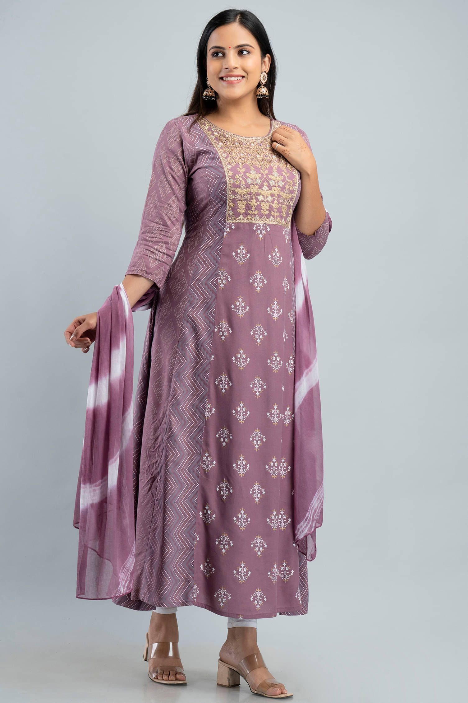     			MAUKA - Purple Anarkali Rayon Women's Stitched Ethnic Gown ( Pack of 1 )