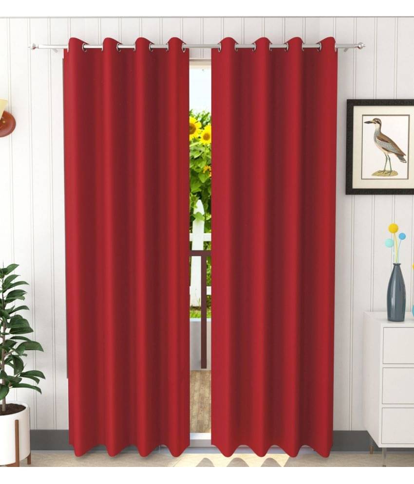 Homefab India Solid Blackout Eyelet Window Curtain 5ft (Pack of 2) - Maroon Homefab India Solid Blackout Eyelet Window Curtain 5ft (Pack of 2) - Maroon