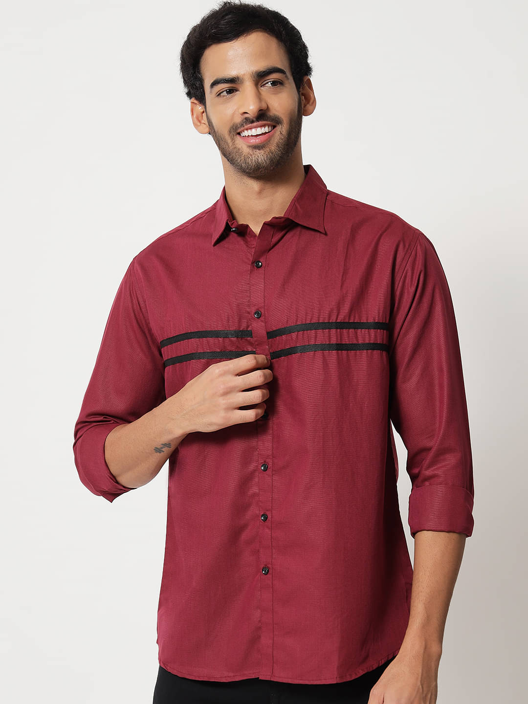 VERTUSY - Maroon 100% Cotton Regular Fit Men's Casual Shirt ( Pack of 1 )     			VERTUSY - Maroon 100% Cotton Regular Fit Men's Casual Shirt ( Pack of 1 )