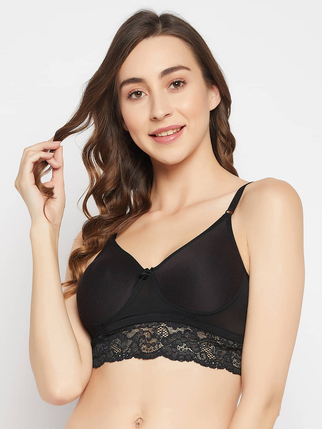 Clovia Lace Lightly Padded Women's Bralette Bra ( Black ) Clovia Lace Lightly Padded Women's Bralette Bra ( Black )