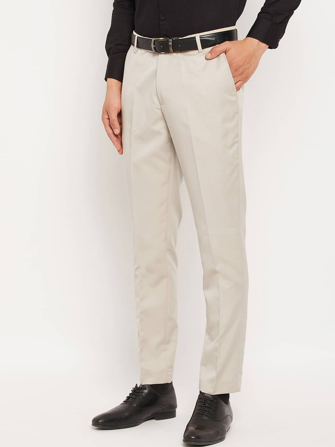     			VEI SASTRE Cream Slim Formal Trouser ( Pack of 1 )