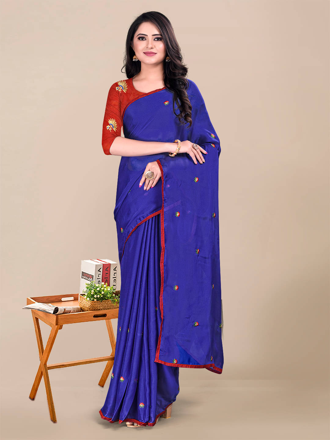     			Rekha Maniyar Chiffon Solid Saree With Unstitched Blouse Piece ( SkyBlue )