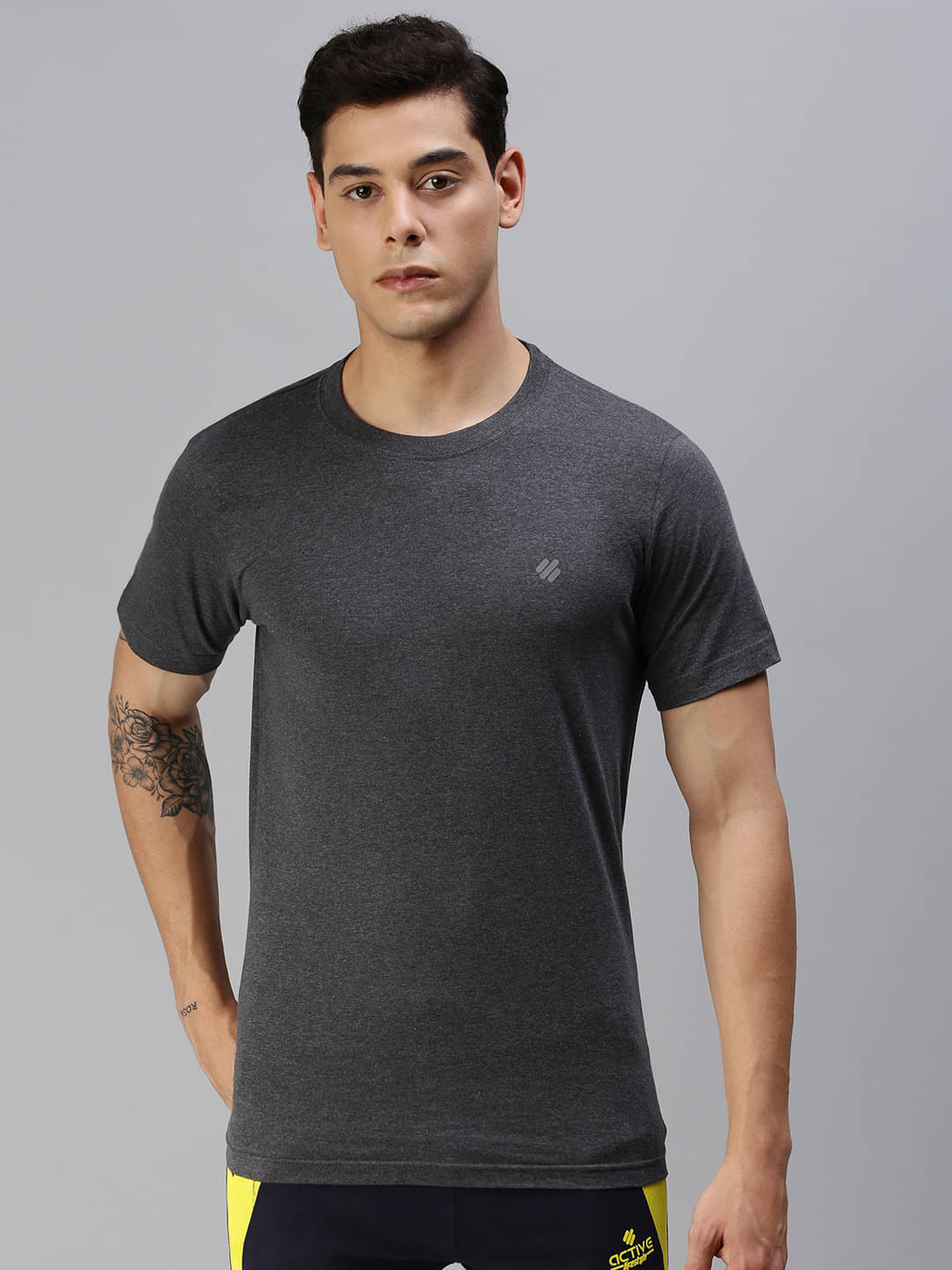 ONN Pack of 1 Cotton Blend Regular Fit Men's T-Shirt ( Dark Grey )     			ONN Pack of 1 Cotton Blend Regular Fit Men's T-Shirt ( Dark Grey )