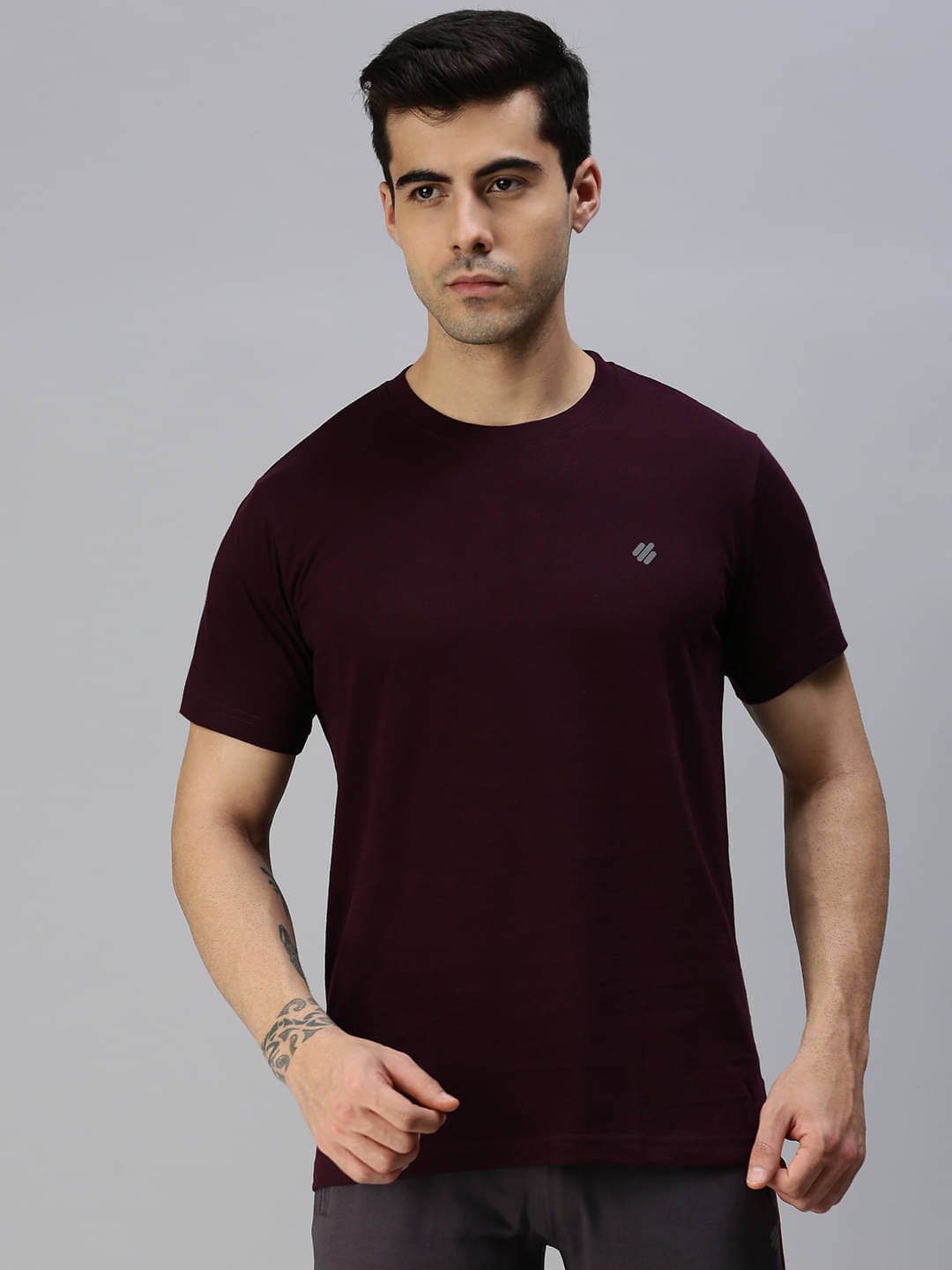 ONN Pack of 1 Cotton Blend Regular Fit Men's T-Shirt ( Purple ) ONN Pack of 1 Cotton Blend Regular Fit Men's T-Shirt ( Purple )