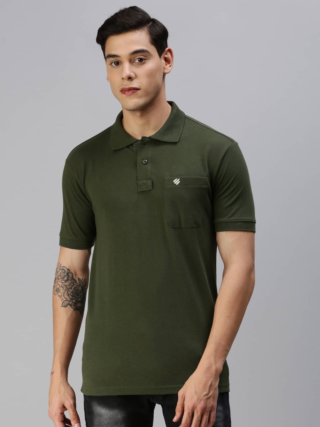ONN Pack of 1 Cotton Blend Regular Fit Solid Half Sleeves Men's Polo T Shirt ( Olive ) ONN Pack of 1 Cotton Blend Regular Fit Solid Half Sleeves Men's Polo T Shirt ( Olive )