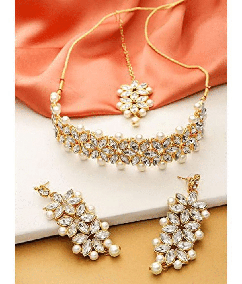     			Sunhari Jewels White Alloy Necklace Set ( Pack of 1 )