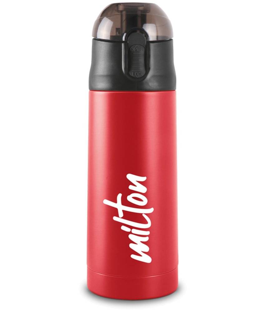     			Milton New Crown 600 Thermosteel Hot or Cold Water Bottle, 500 ml, Red