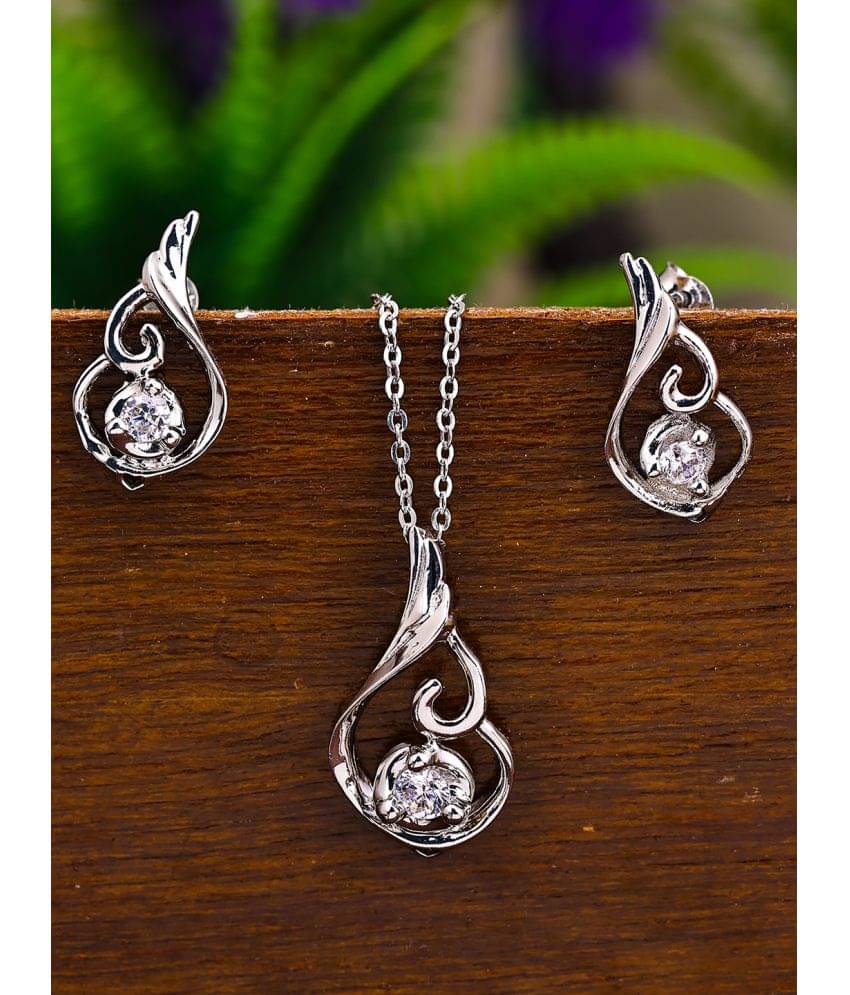 Pissara by Sukkhi 925 Sterling Silver Sterling Silver Pendant & Sets     			Pissara by Sukkhi 925 Sterling Silver Sterling Silver Pendant & Sets