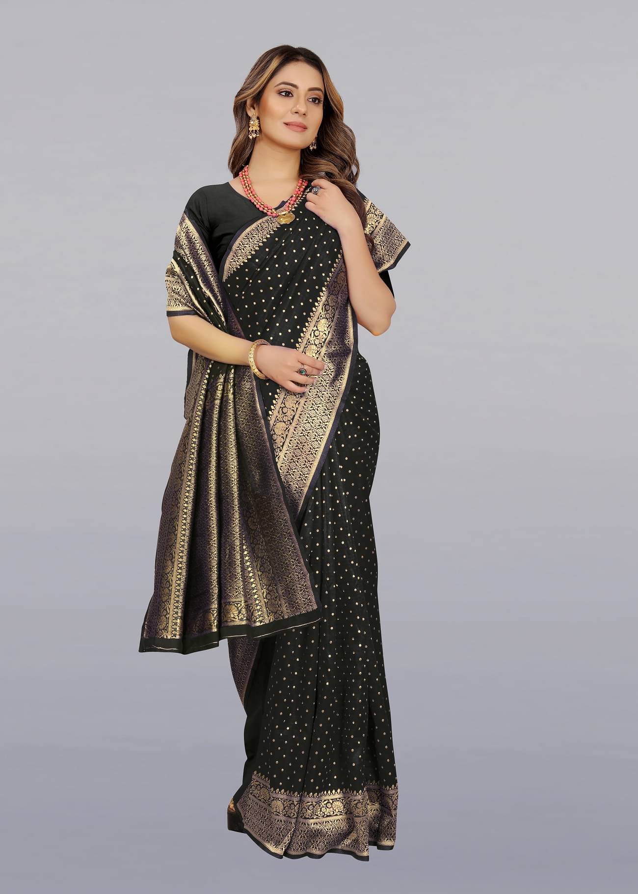 Gazal Fashions Banarasi Silk Printed Saree With Unstitched Blouse Piece ( Black )     			Gazal Fashions Banarasi Silk Printed Saree With Unstitched Blouse Piece ( Black )