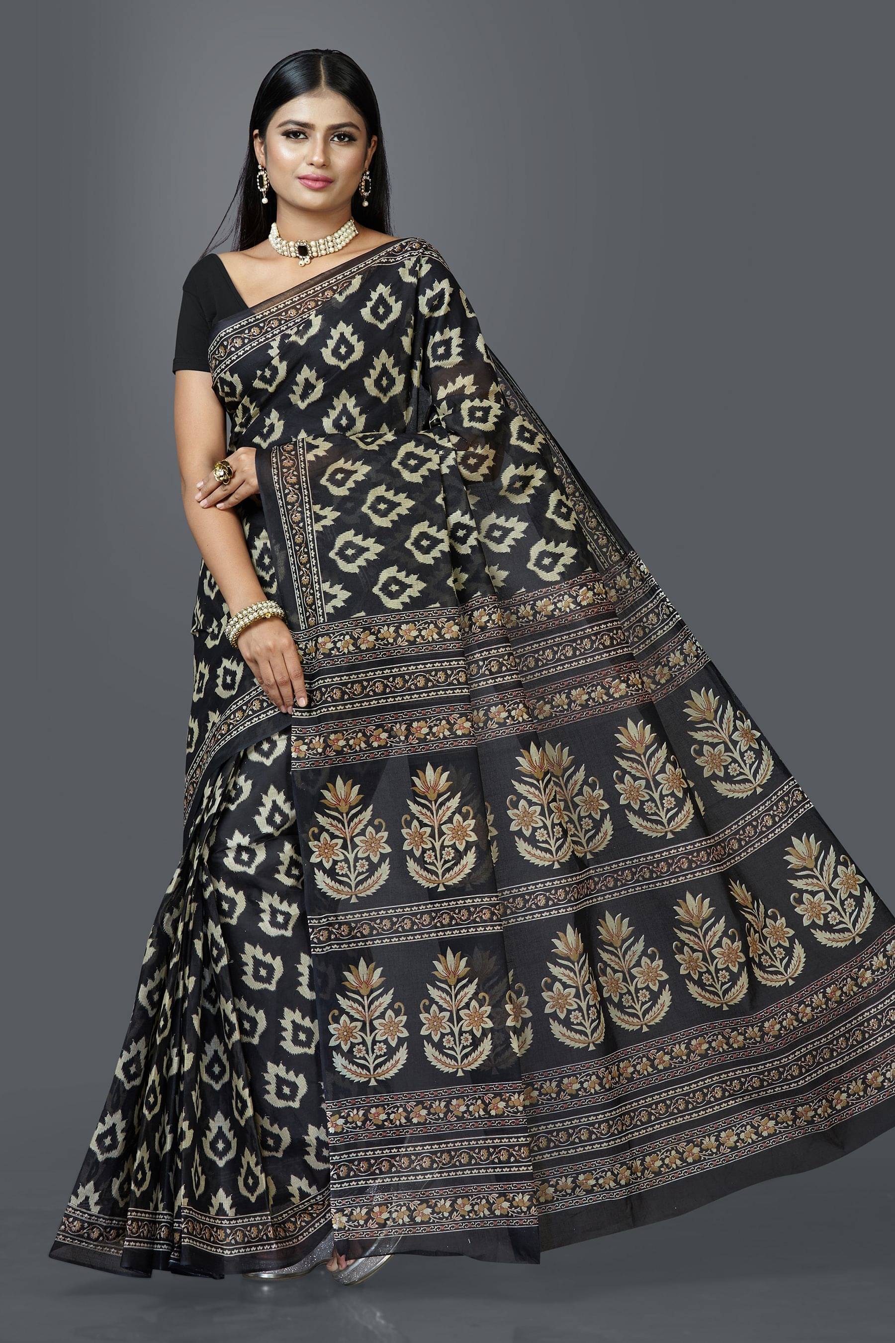 SHANVIKA Cotton Printed Saree Without Blouse Piece ( Black ) SHANVIKA Cotton Printed Saree Without Blouse Piece ( Black )