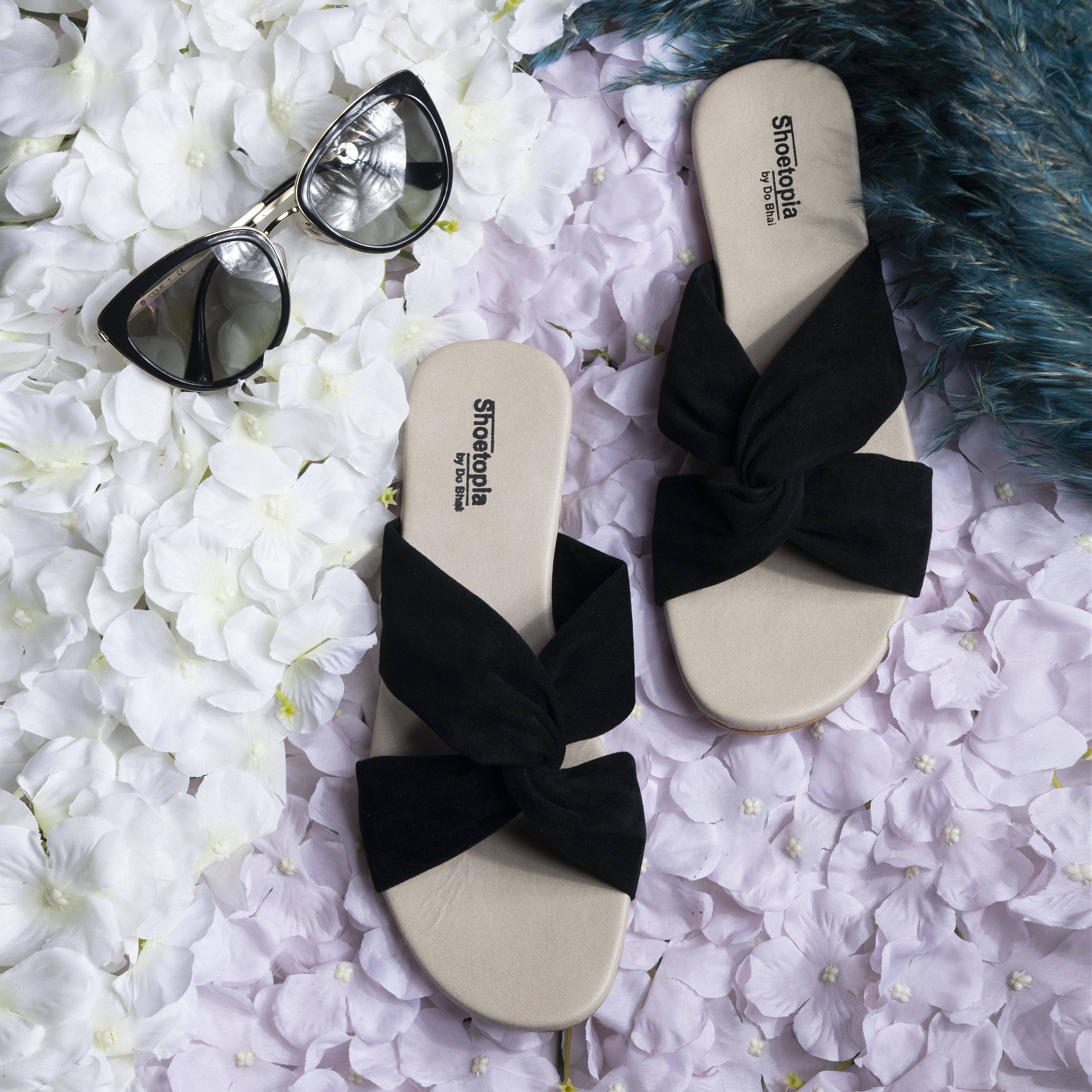    			Shoetopia - Black Women's Flats