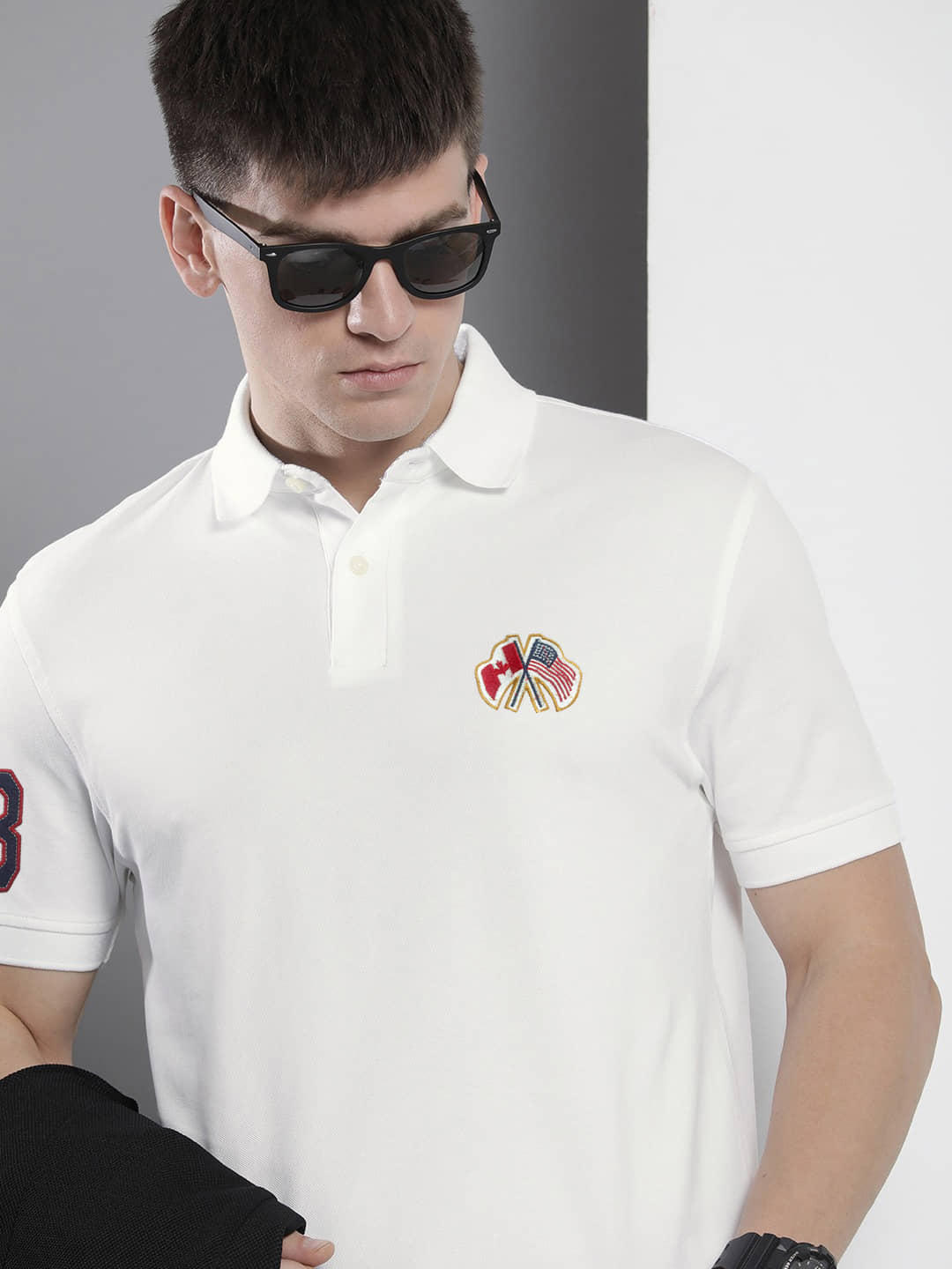 Merriment Pack of 1 Cotton Blend Regular Fit Embroidered Half Sleeves Men's Polo T Shirt ( White )