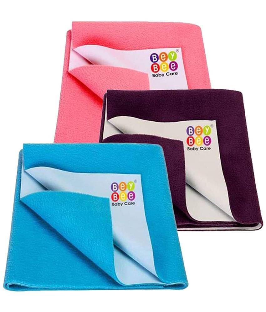     			Beybee - Multi-Colour Laminated Bed Protector Sheet ( Pack of 3 )