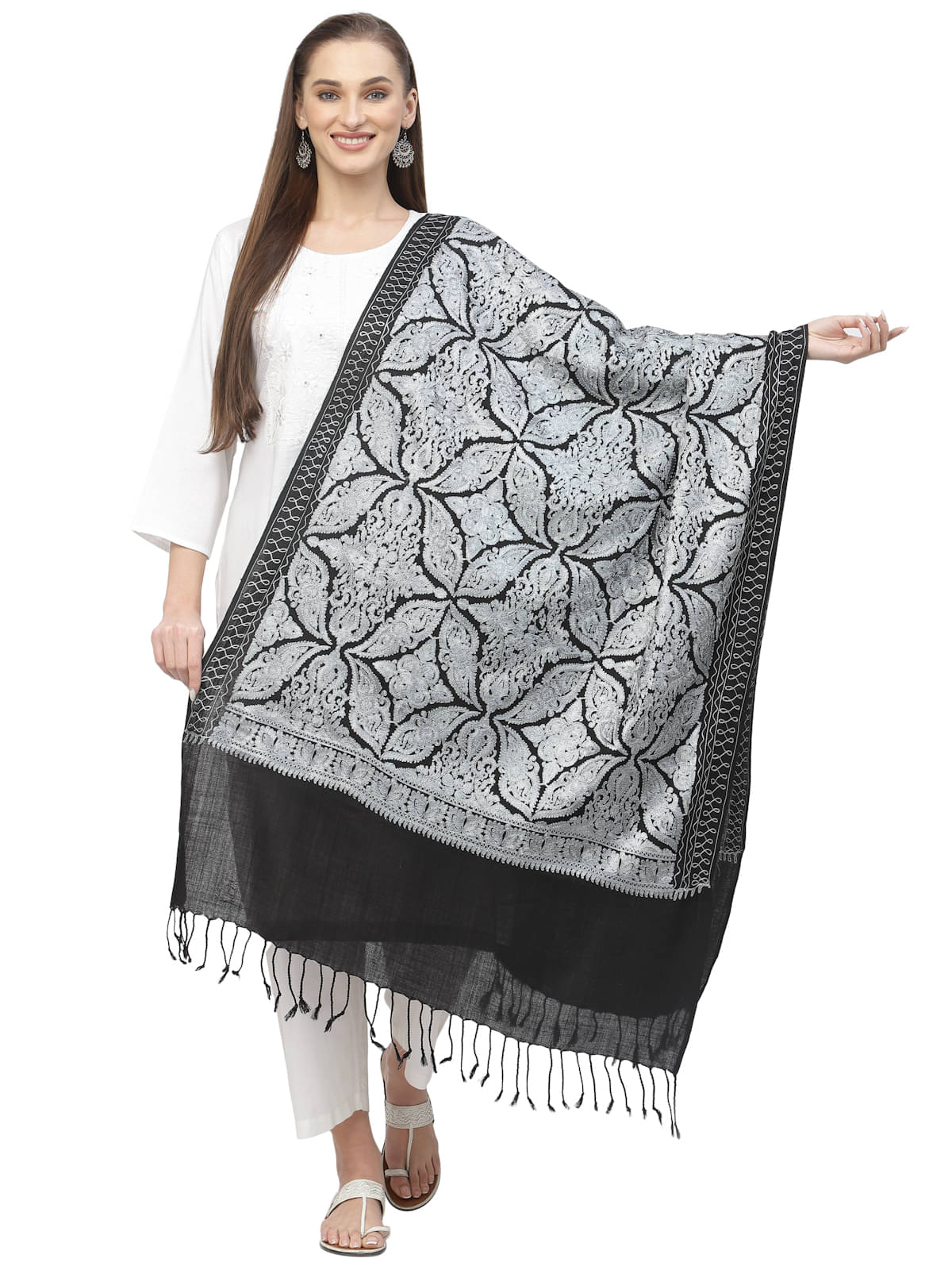 Anekaant Black Embroidered Shawl - ( Pack of 1 ) Anekaant Black Embroidered Shawl - ( Pack of 1 )